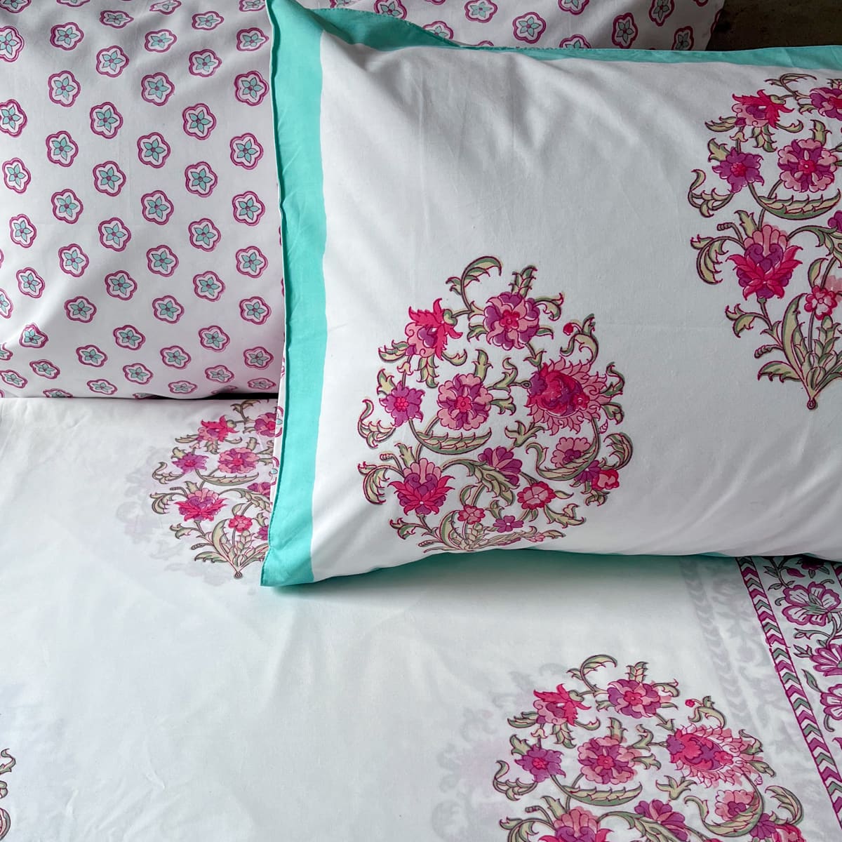 Anaya Floral Pattern Hand Block Print Bed Sheet - Home Artisan