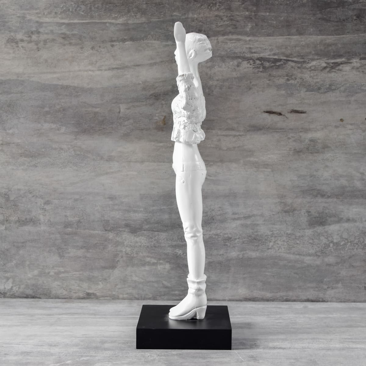 Ainsley Sculpture - Home Artisan